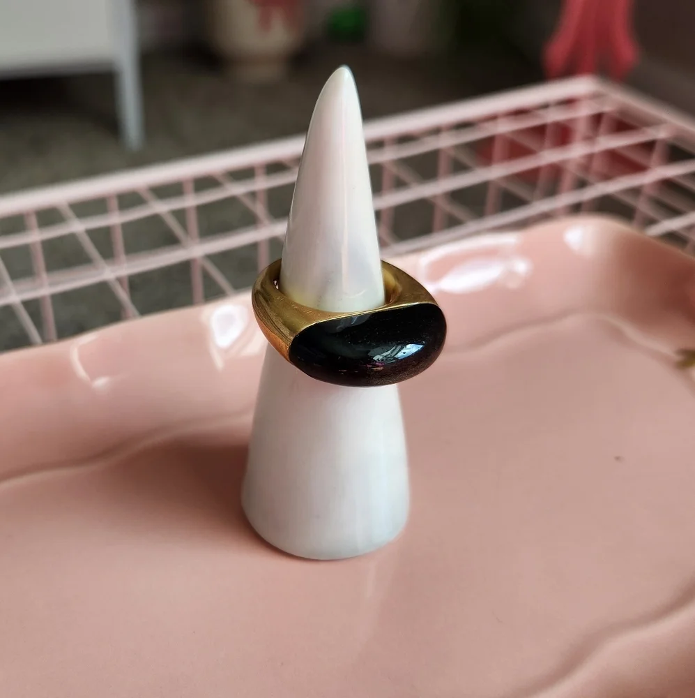 Retired Kendra Scott Kaia Cocktail Ring